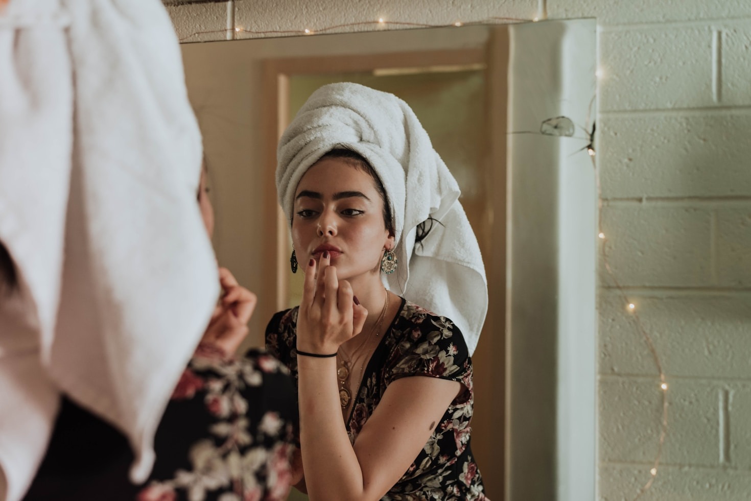 Dicas práticas para um guarda-roupa sustentável